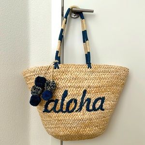 Brand New Natural Strawberry Stylish Beach/ Pool/ Picinic Tote